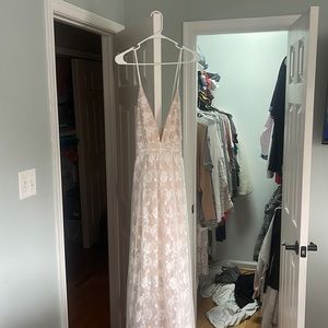 Lace floral the white and cream long dress